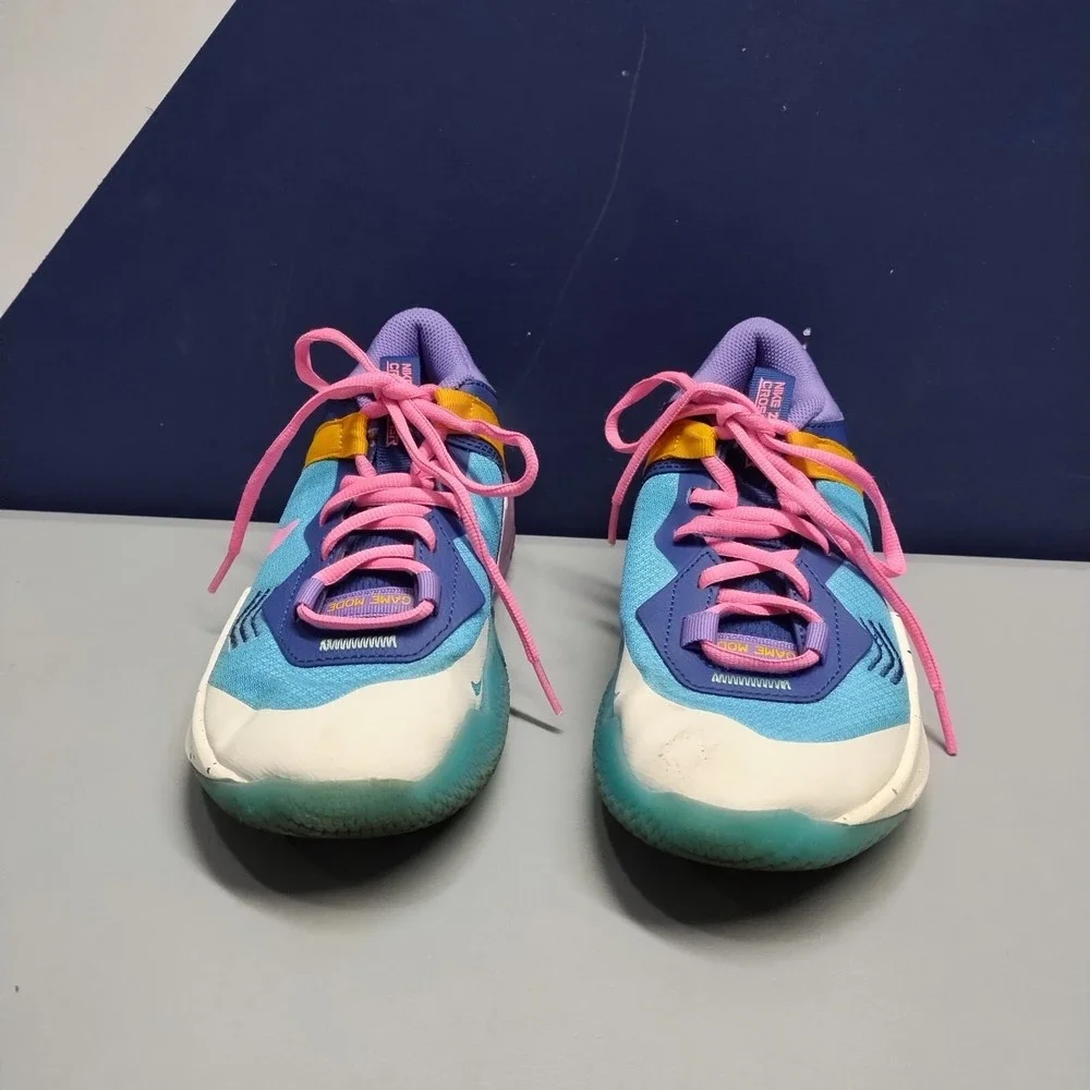 Nike Air‎ Zoom Crossover Basketball Shoes Youth Size 4 Multi Lace Up FD1034-400